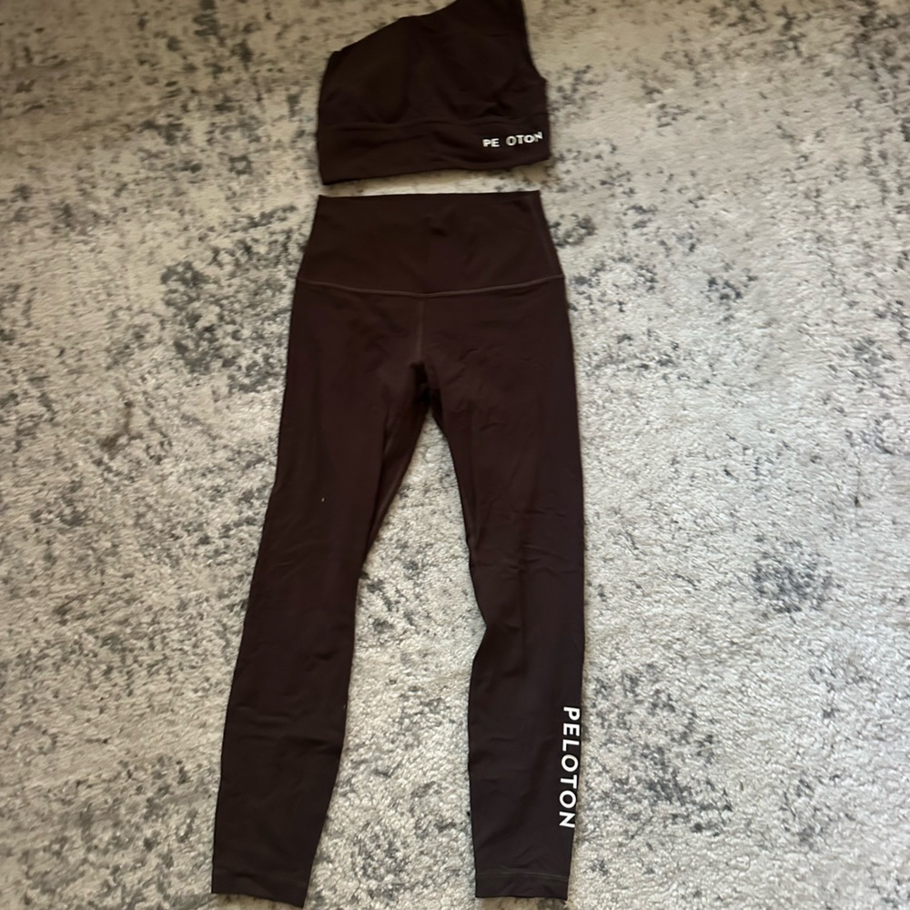 Peloton Brown Leggings Set